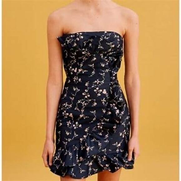 Keepsake The Label Navy Blue Floral Ruffle Strapless Mini Dress Size 6 - Picture 2 of 8
